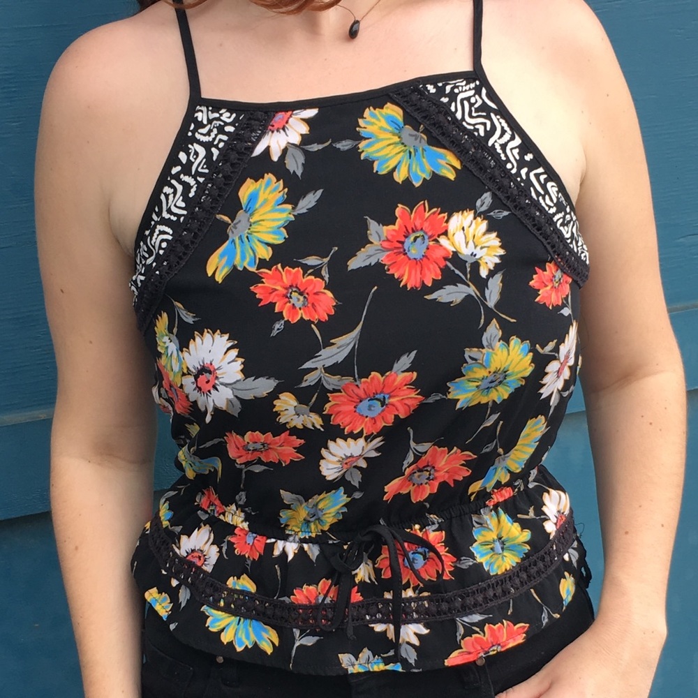 Floral spaghetti strap crop top